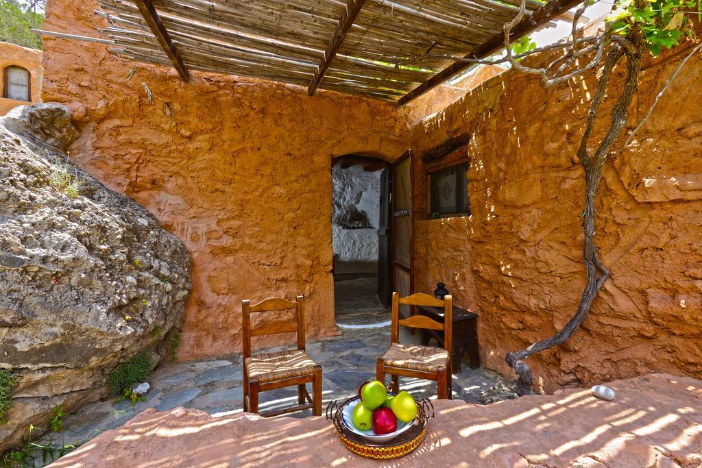 Aspros Potamos Aparthotel Makrýgialos Стая снимка