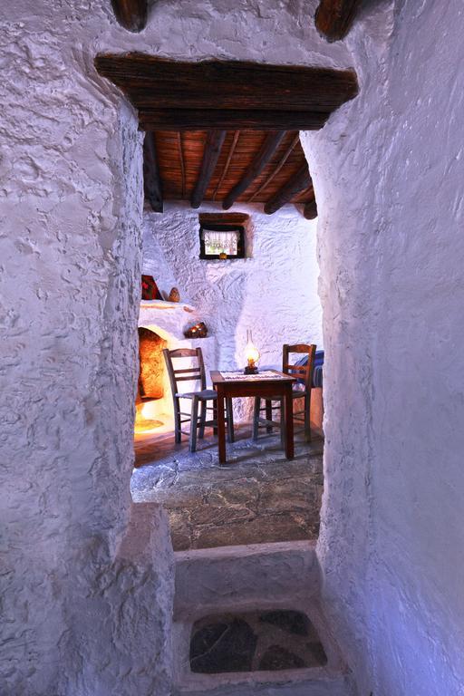 Aspros Potamos Aparthotel Makrýgialos Стая снимка