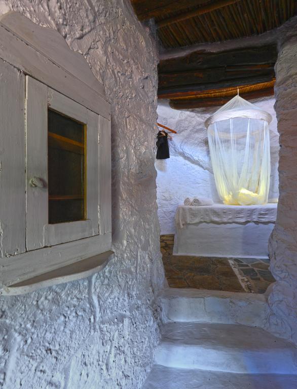 Aspros Potamos Aparthotel Makrýgialos Стая снимка
