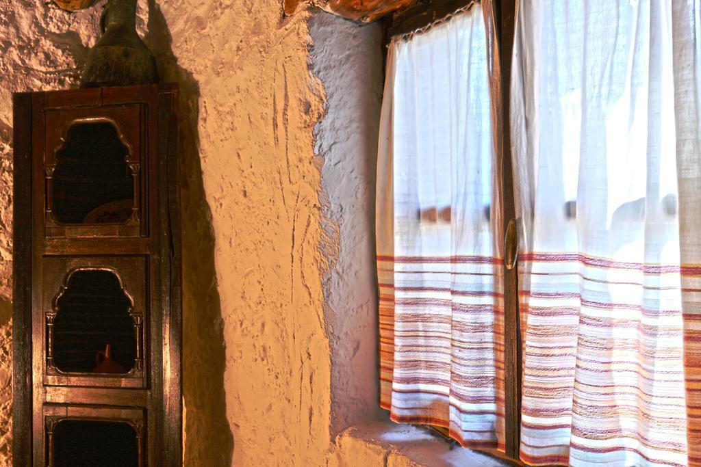 Aspros Potamos Aparthotel Makrýgialos Екстериор снимка