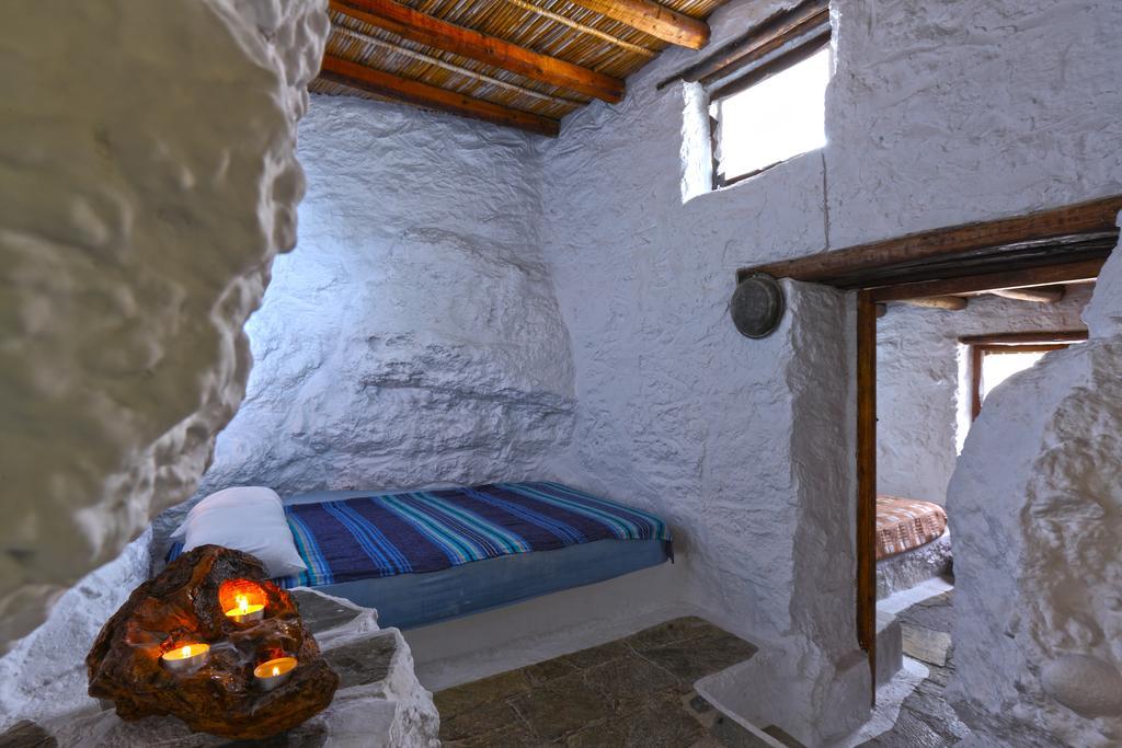 Aspros Potamos Aparthotel Makrýgialos Стая снимка