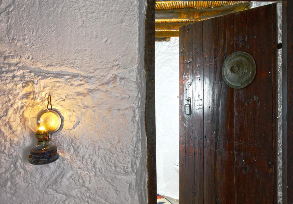 Aspros Potamos Aparthotel Makrýgialos Екстериор снимка