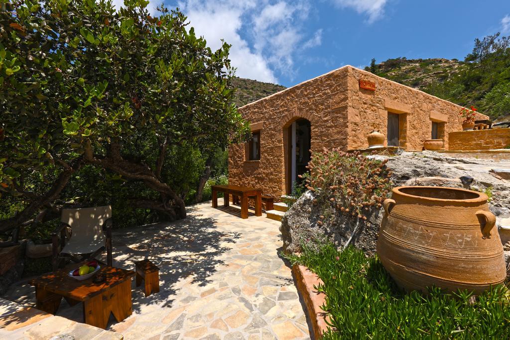 Aspros Potamos Aparthotel Makrýgialos Екстериор снимка