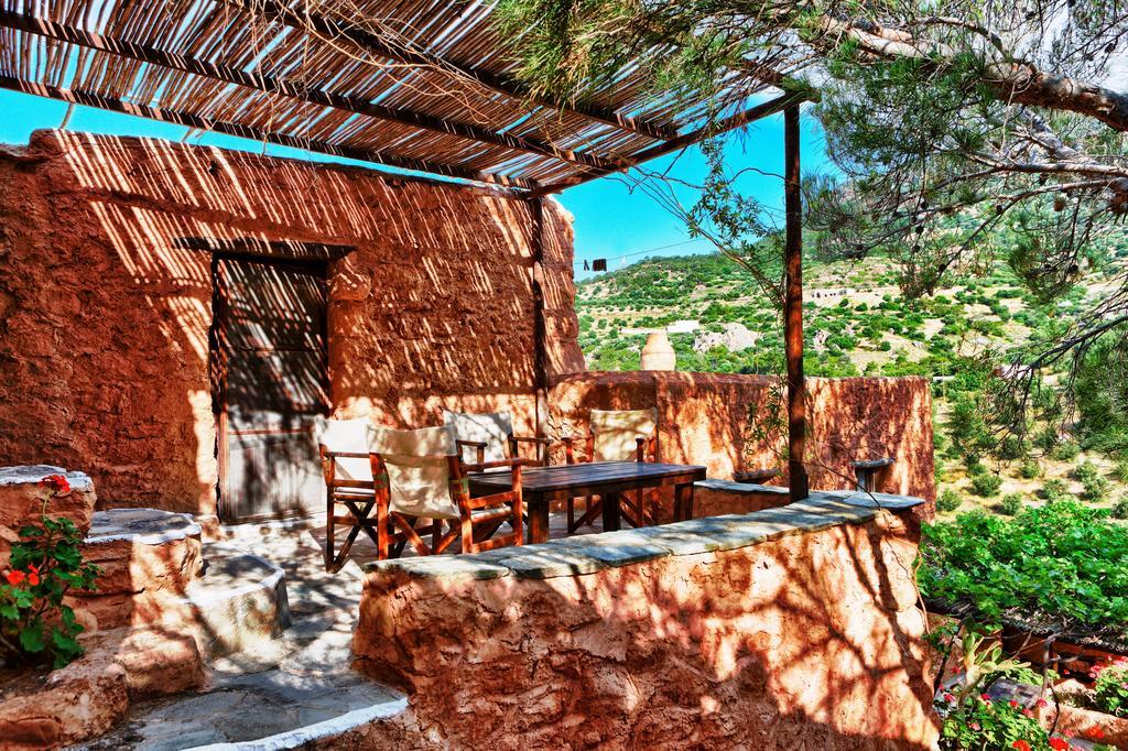Aspros Potamos Aparthotel Makrýgialos Екстериор снимка